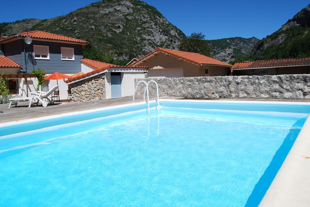 Les Terrasses De Castelmerle Niaux Δωμάτιο φωτογραφία